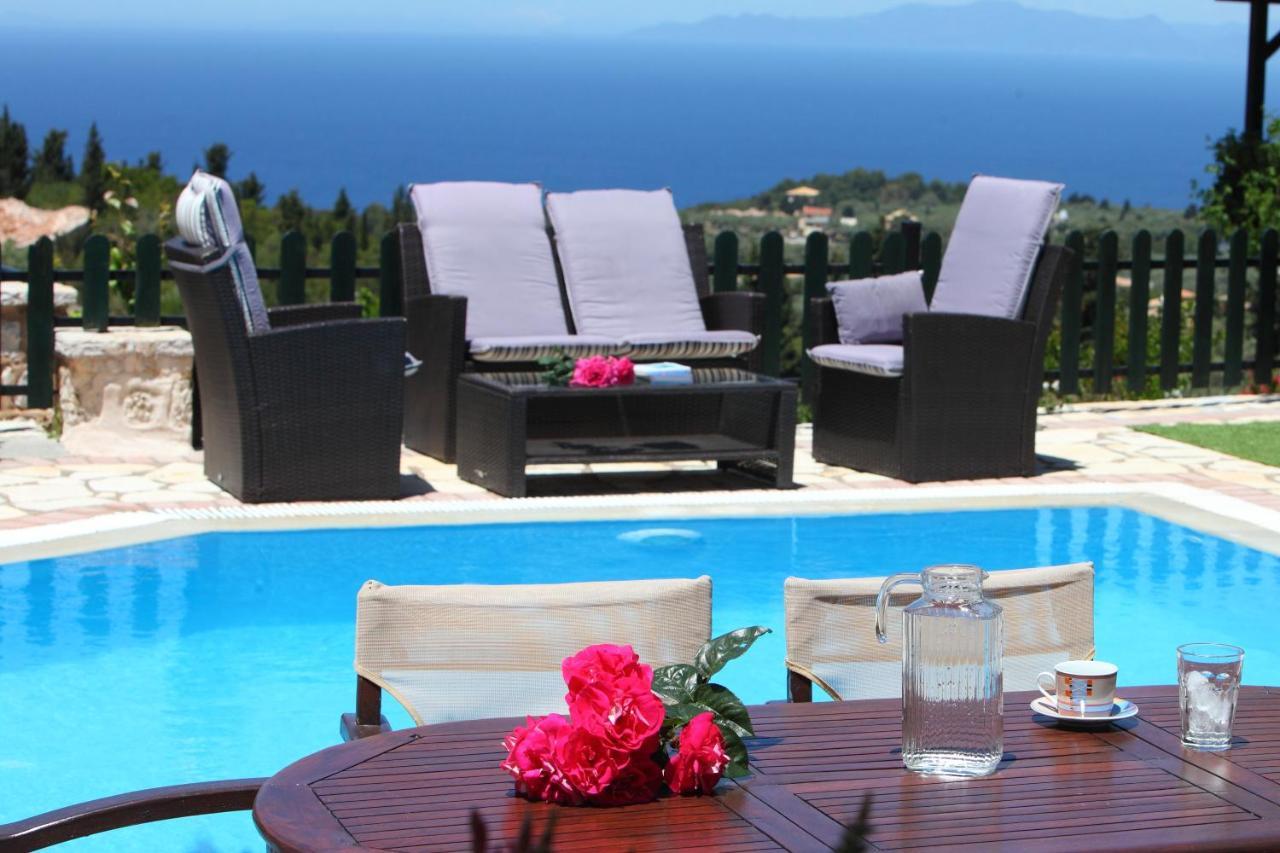 Villas Goudis ซูกาเลดส์ ภายนอก รูปภาพ