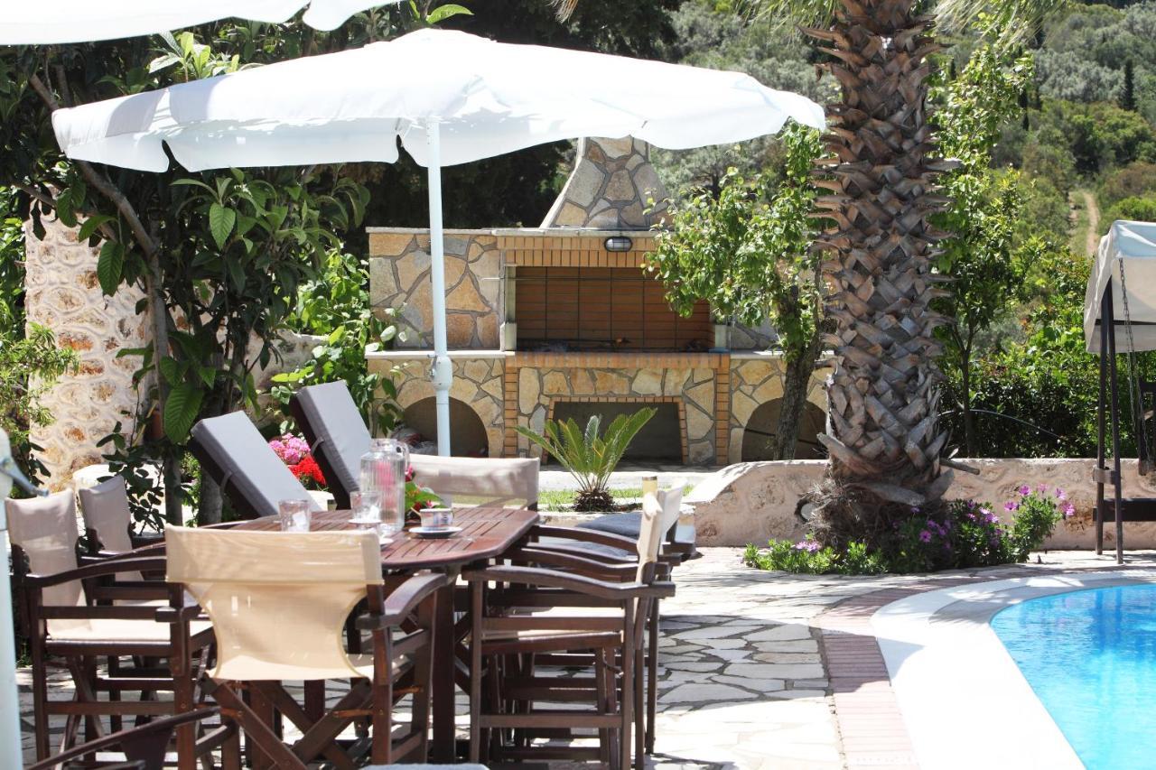 Villas Goudis ซูกาเลดส์ ภายนอก รูปภาพ