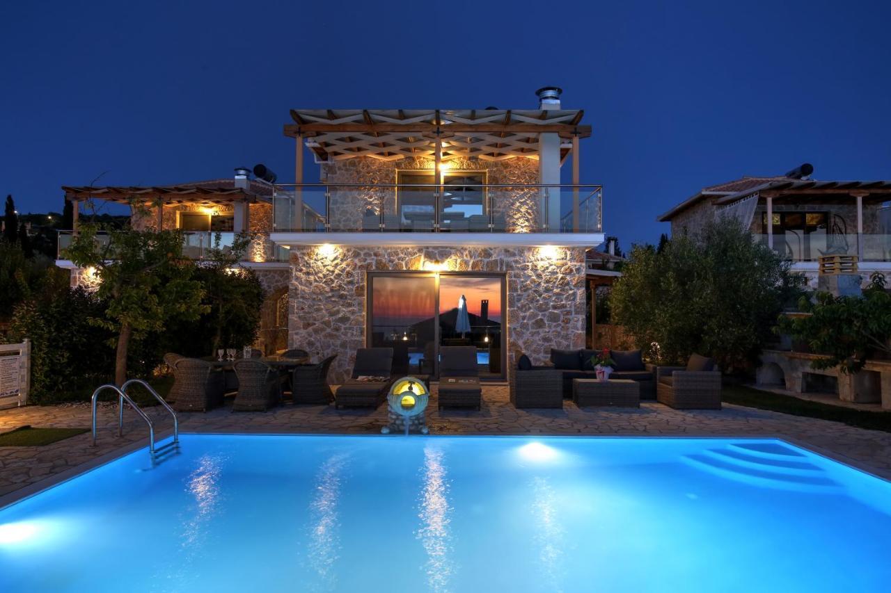 Villas Goudis ซูกาเลดส์ ภายนอก รูปภาพ