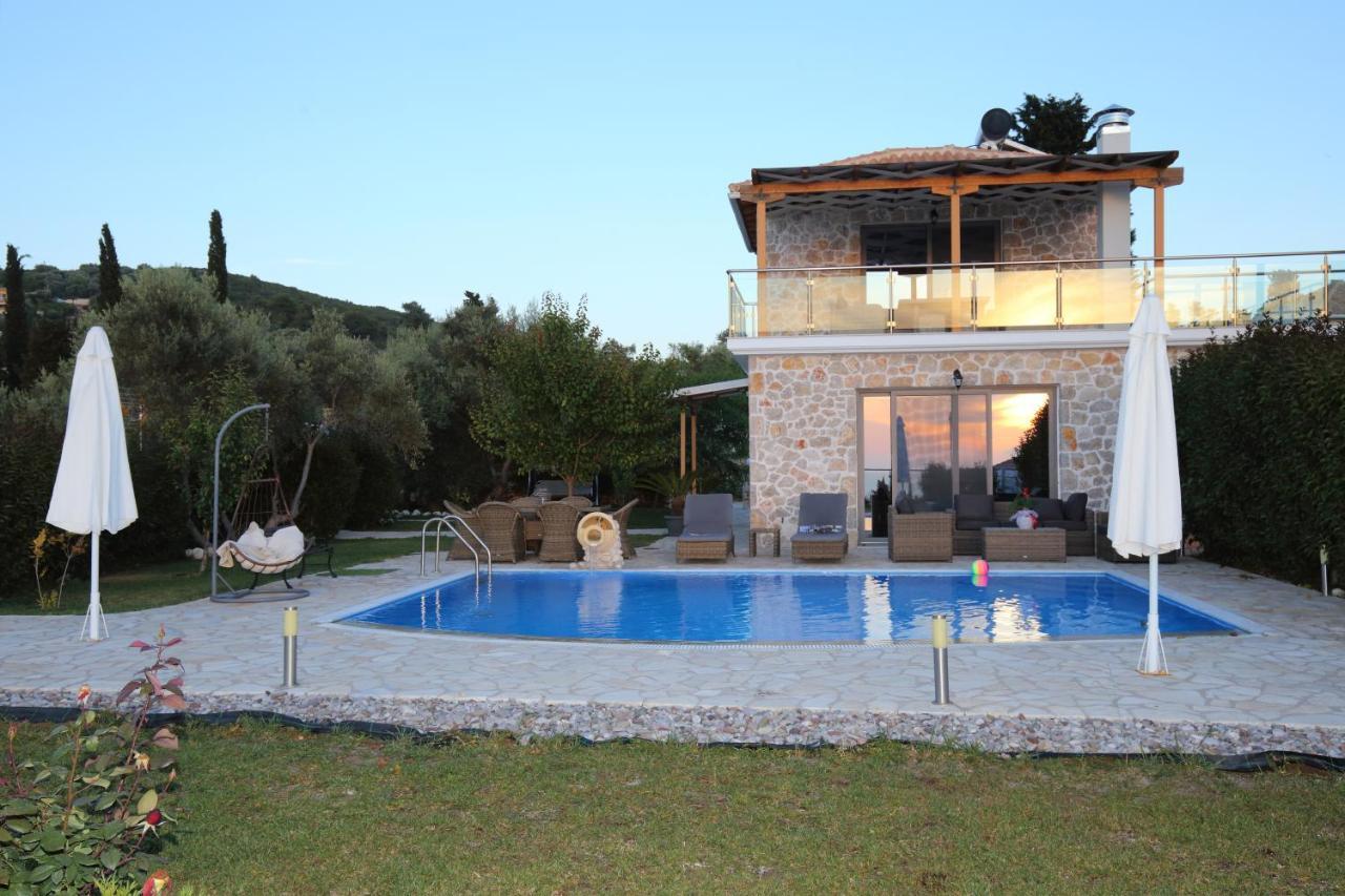Villas Goudis ซูกาเลดส์ ภายนอก รูปภาพ