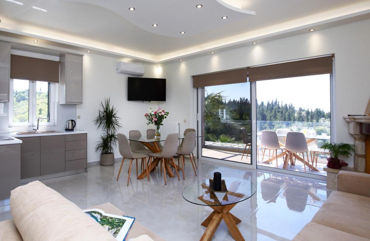 Villas Goudis ซูกาเลดส์ ภายนอก รูปภาพ