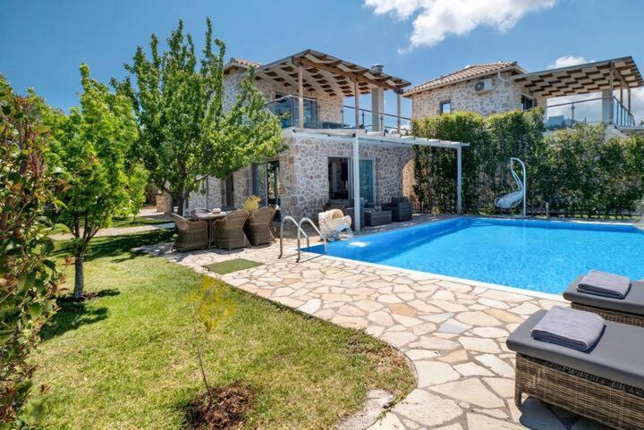 Villas Goudis ซูกาเลดส์ ภายนอก รูปภาพ