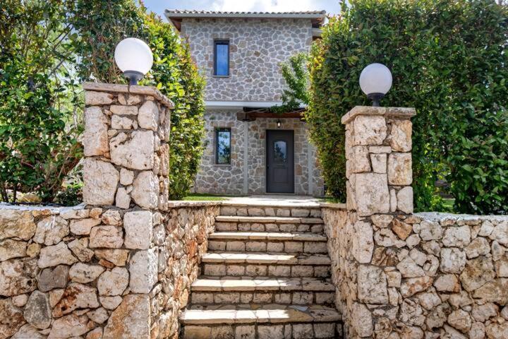 Villas Goudis ซูกาเลดส์ ภายนอก รูปภาพ