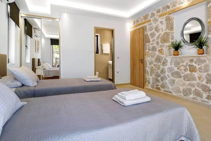 Villas Goudis ซูกาเลดส์ ภายนอก รูปภาพ