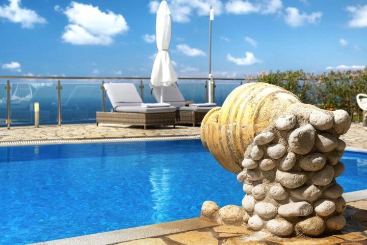 Villas Goudis ซูกาเลดส์ ภายนอก รูปภาพ