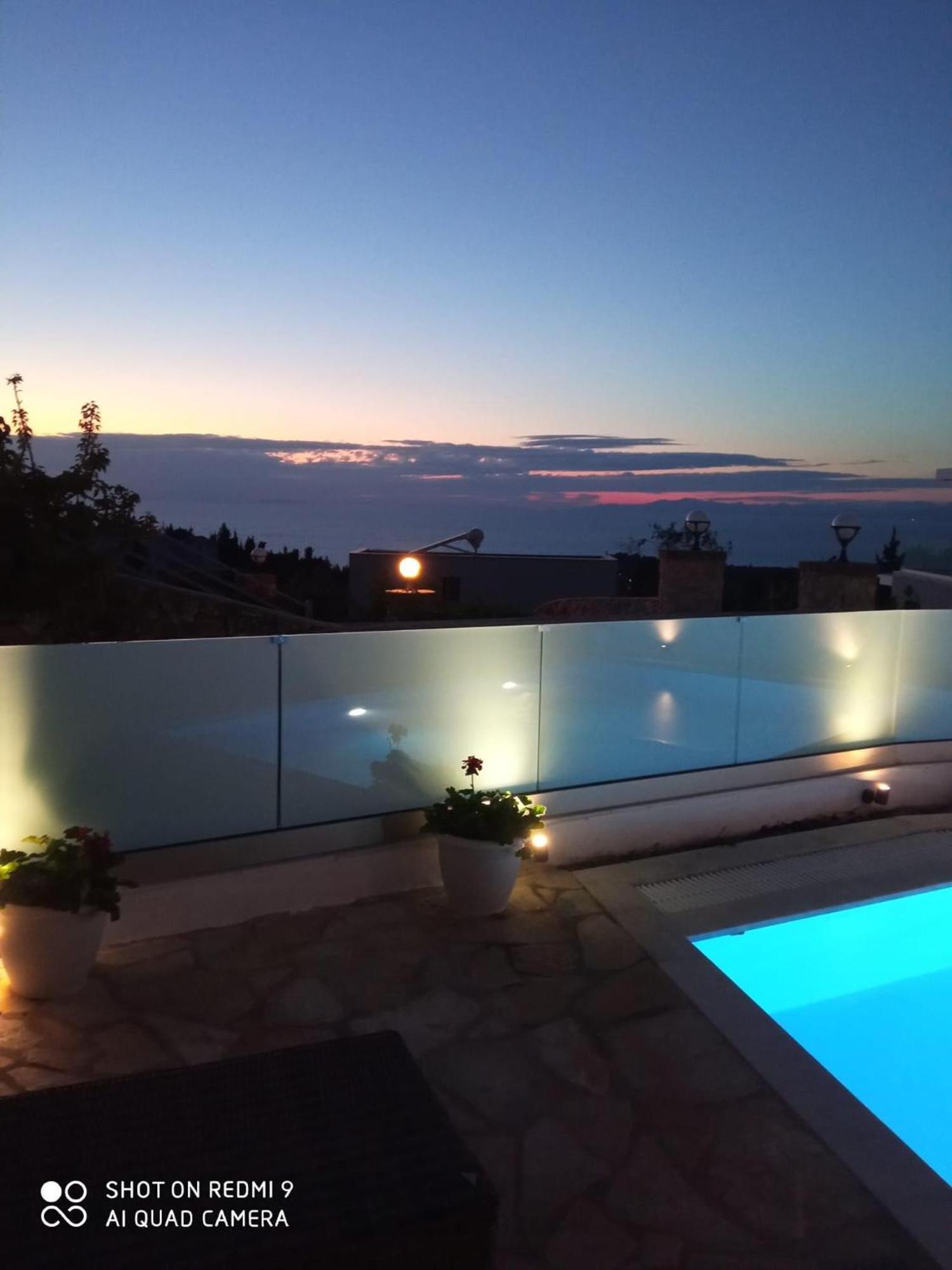 Villas Goudis ซูกาเลดส์ ภายนอก รูปภาพ