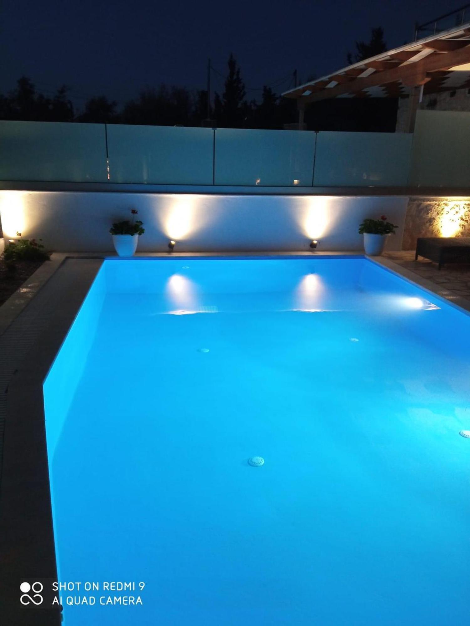 Villas Goudis ซูกาเลดส์ ภายนอก รูปภาพ